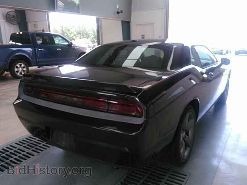 2010 Dodge Challenger - VIN: 2B3CJ4DV7AH189798 - Фото 2