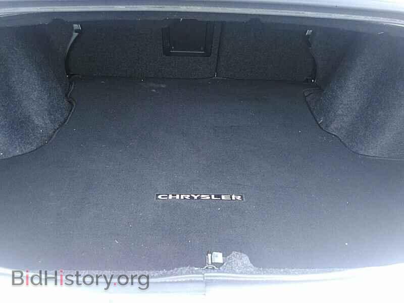2013 Chrysler 200 - VIN: 1C3CCBBBXDN543609 - Фото 7