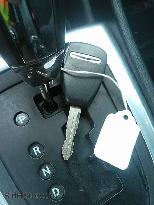 2013 Chrysler 200 - VIN: 1C3CCBBBXDN543609 - Фото 8