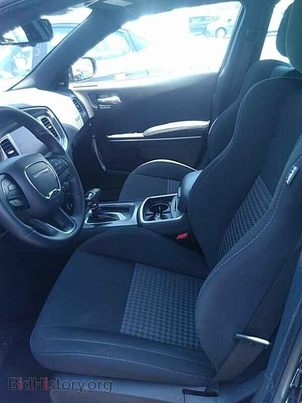 2019 Dodge Charger - VIN: 2C3CDXHG9KH550182 - Фото 3