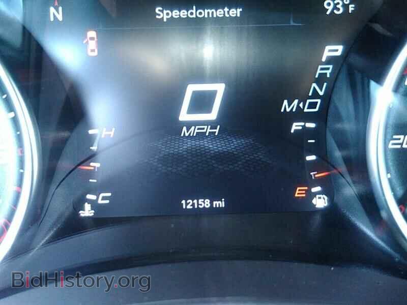 2019 Dodge Charger - VIN: 2C3CDXHG9KH550182 - Фото 5