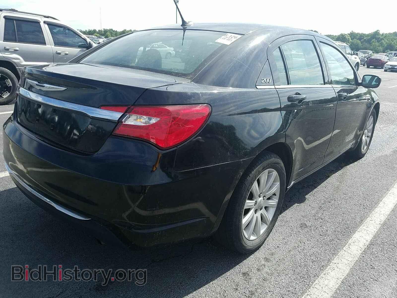 2013 Chrysler 200 - VIN: 1C3CCBBB6DN723041 - Photo 2