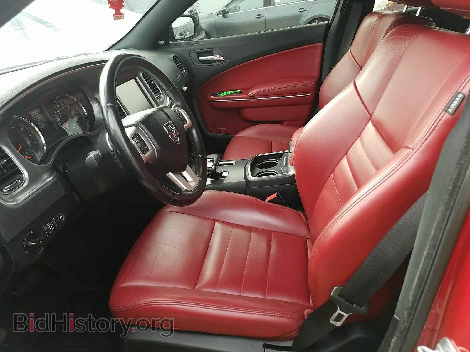 2012 Dodge Charger - VIN: 2C3CDXHG1CH207321 - Photo 3