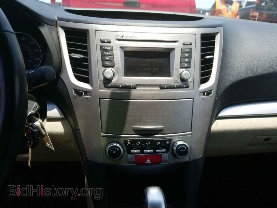 2014 Subaru Outback - VIN: 4S4BRCCC4E3250476 - Фото 4