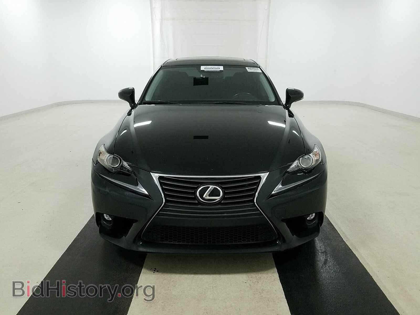 2016 Lexus IS 200t - VIN: JTHBA1D2XG5002700 - Фото 2