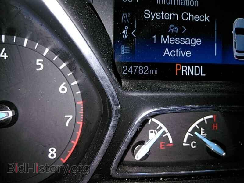 2016 Ford Focus - VIN: 1FADP3F2XGL334820 - Photo 5