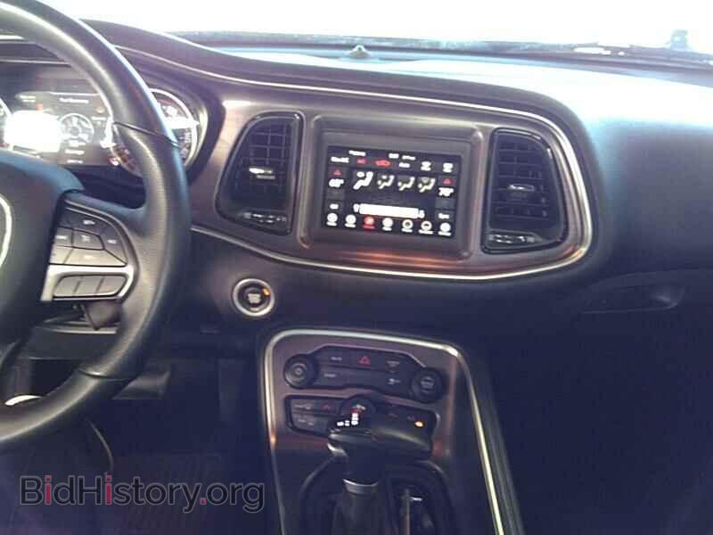 2018 Dodge Challenger - VIN: 2C3CDZBT3JH300811 - Фото 4