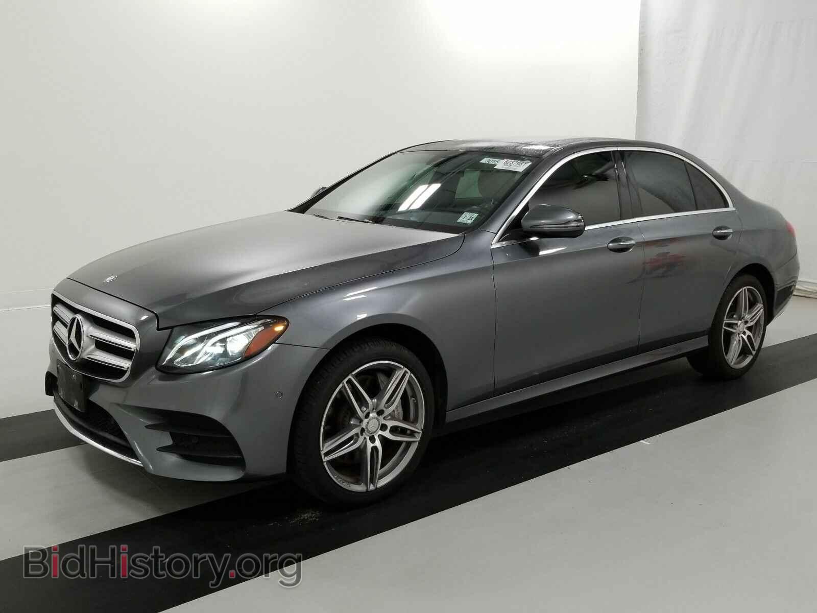 Photo WDDZF4KB4HA057051 - Mercedes-Benz E-Class 2017