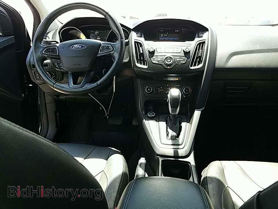 2015 Ford Focus - VIN: 1FADP3F25FL201252 - Фото 4
