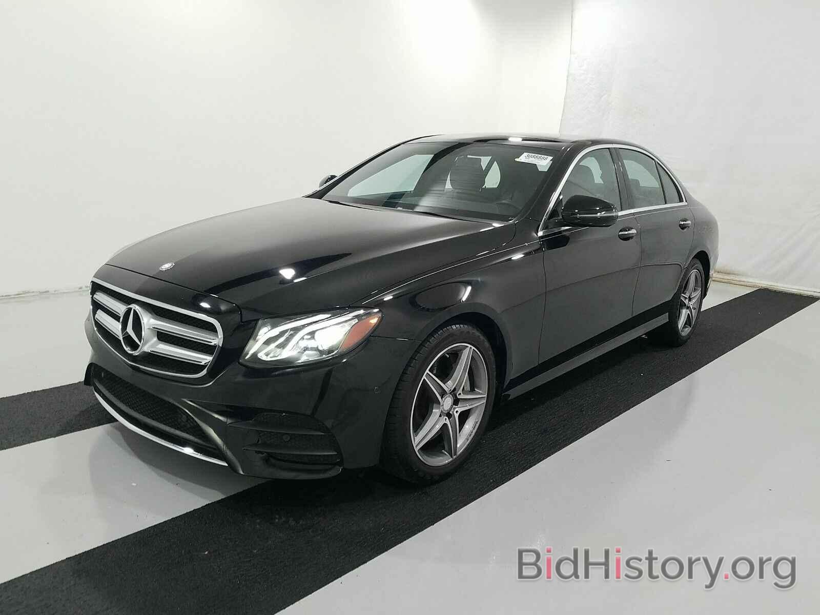 Photo WDDZF4KB2HA112998 - Mercedes-Benz E-Class 2017