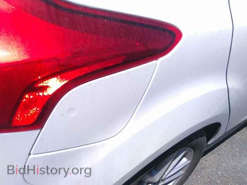 2015 Ford Focus - VIN: 1FADP3K22FL351325 - Фото 9