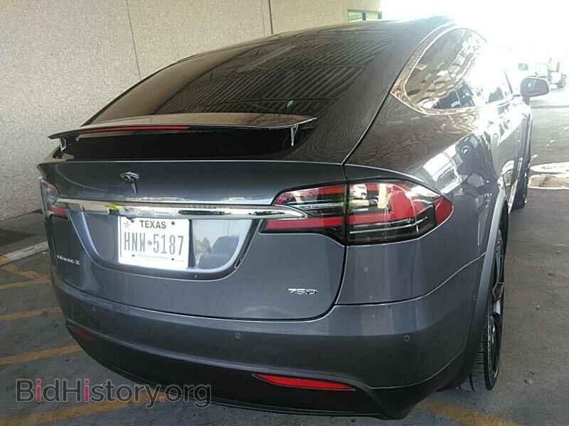 2016 Tesla Model X - VIN: 5YJXCBE20GF013239 - Photo 2