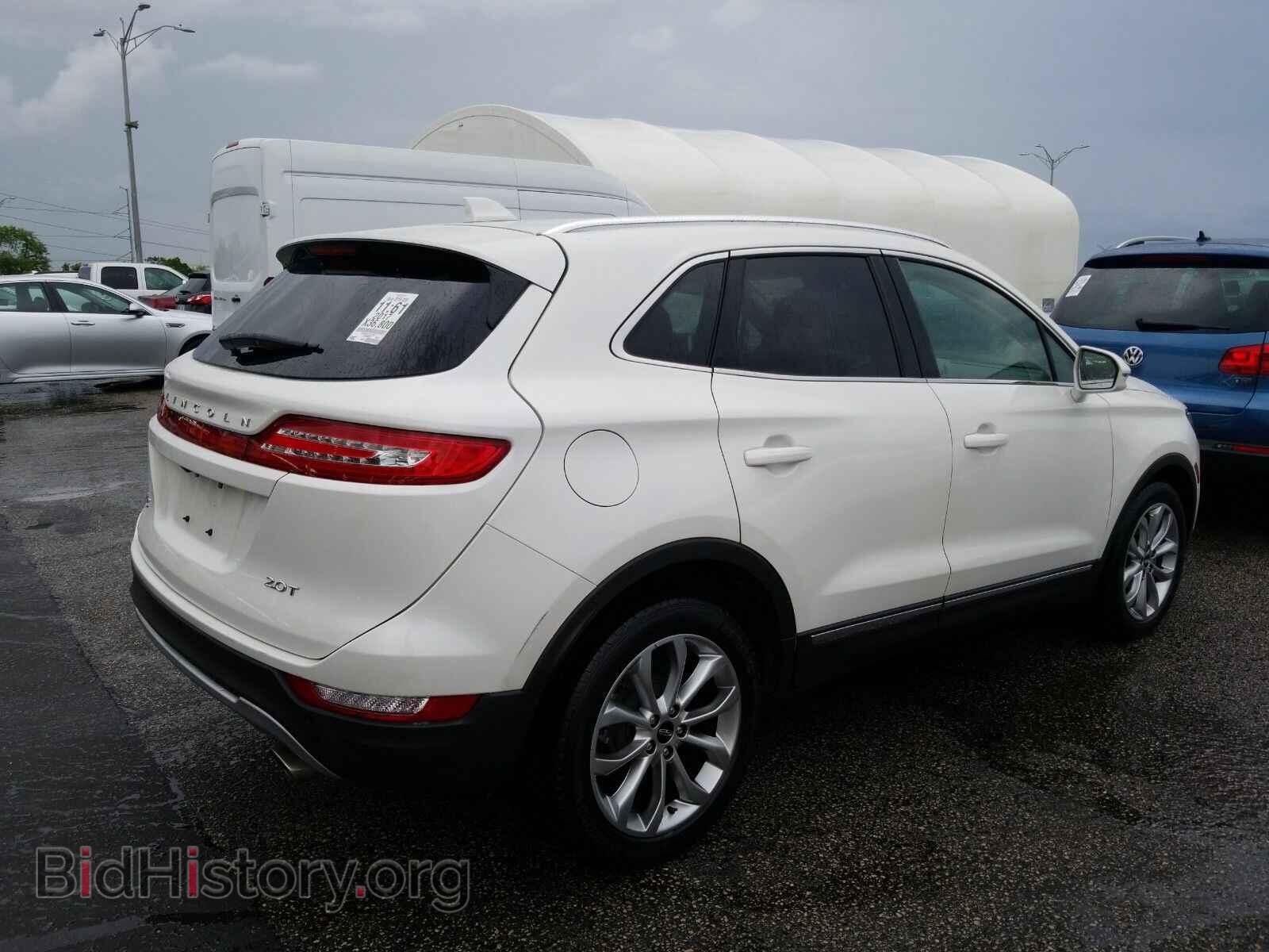 2017 Lincoln MKC - VIN: 5LMCJ2C97HUL12023 - Фото 2