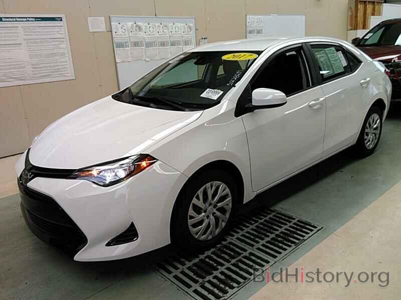 Photo 5YFBURHE6HP626851 - Toyota Corolla 2017