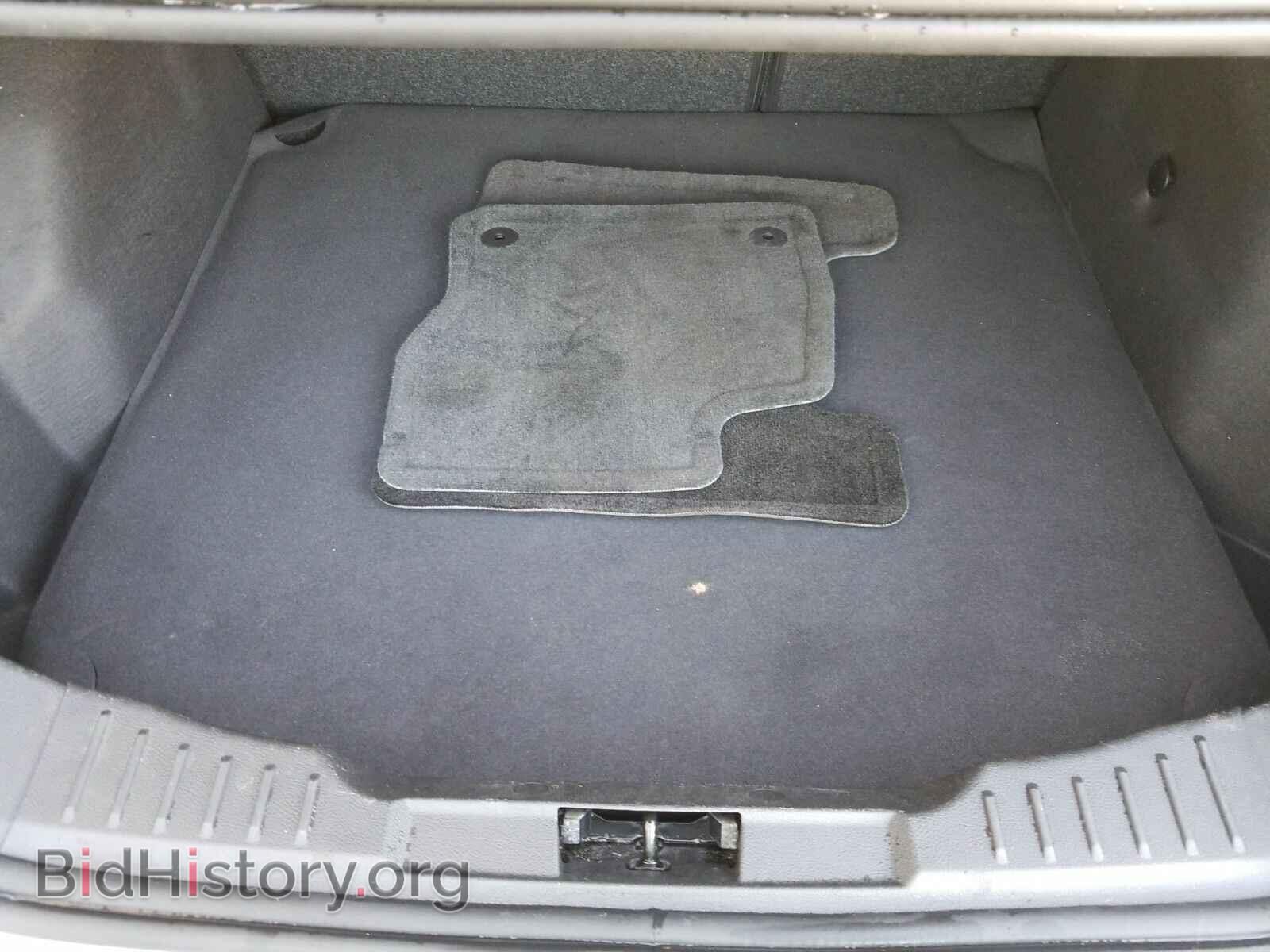 2018 Ford Focus - VIN: 1FADP3FE2JL256020 - Фото 7