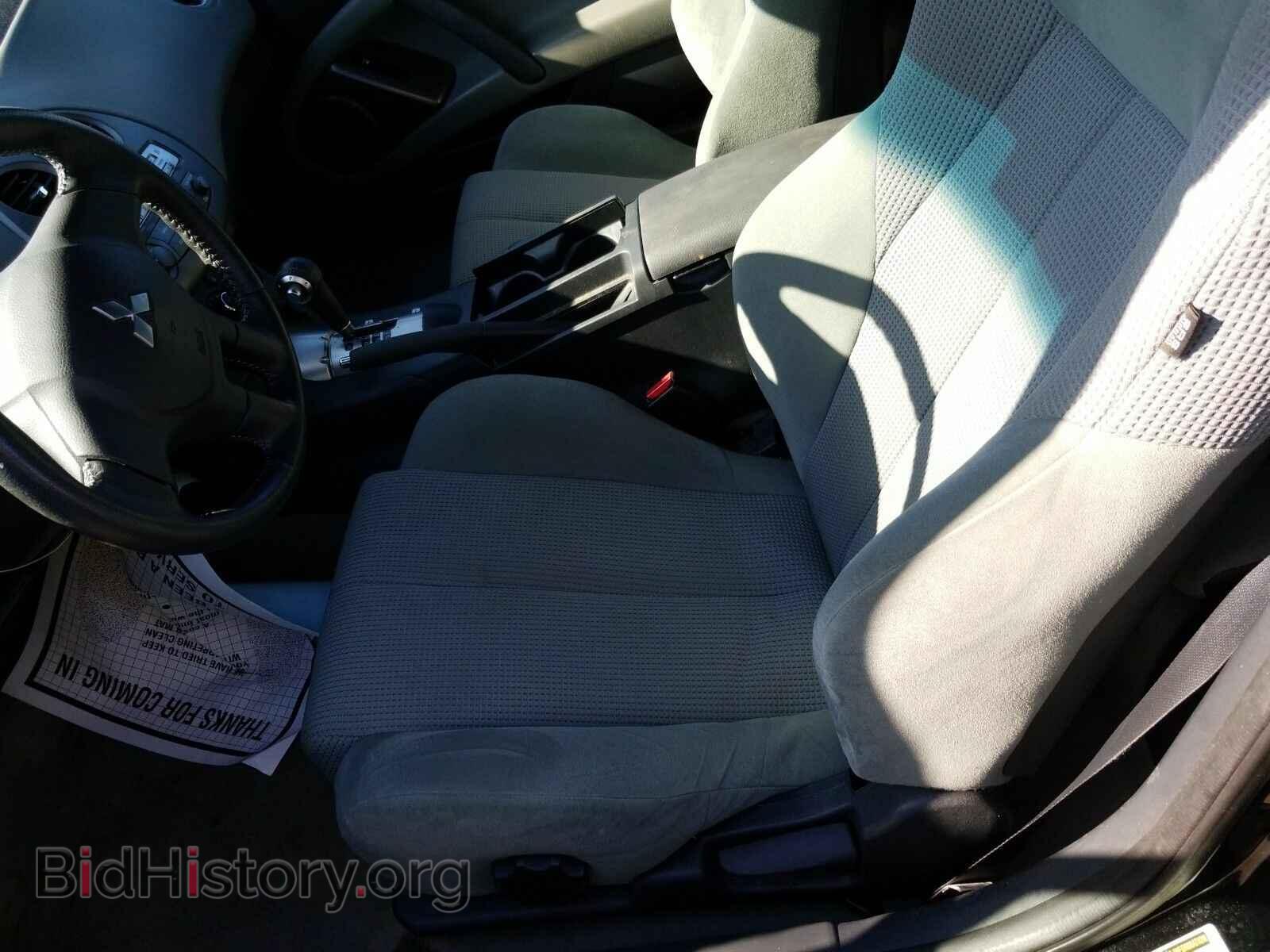 2010 Mitsubishi Eclipse - VIN: 4A37L2EF2AE007015 - Фото 3