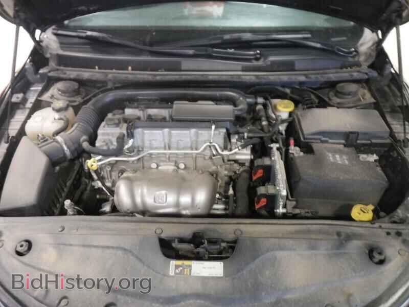 2016 Chrysler 200 - VIN: 1C3CCCFB1GN190584 - Фото 10