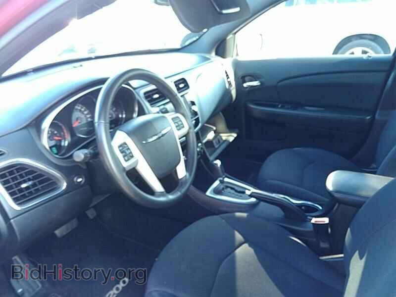 2013 Chrysler 200 - VIN: 1C3CCBBG8DN745795 - Фото 3