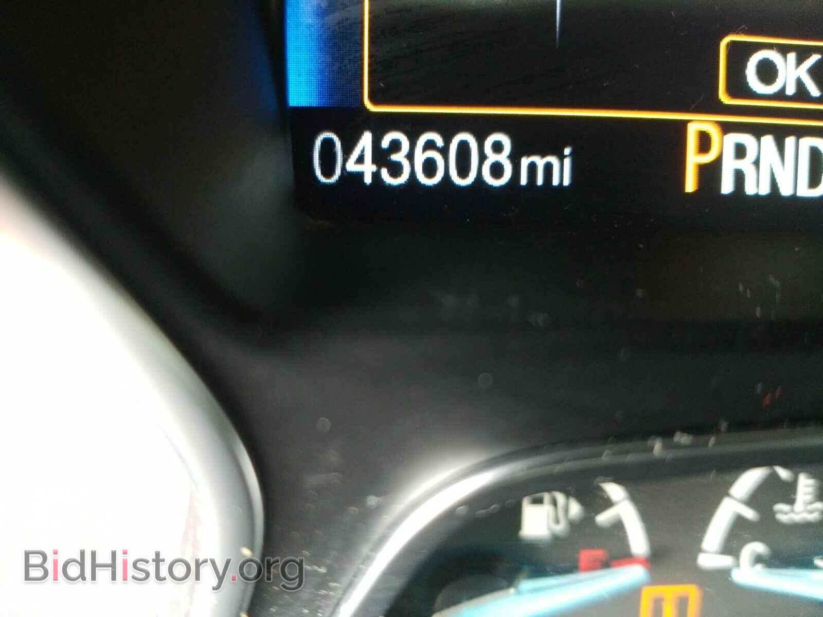 2016 Ford Focus - VIN: 1FADP3E27GL243618 - Photo 5