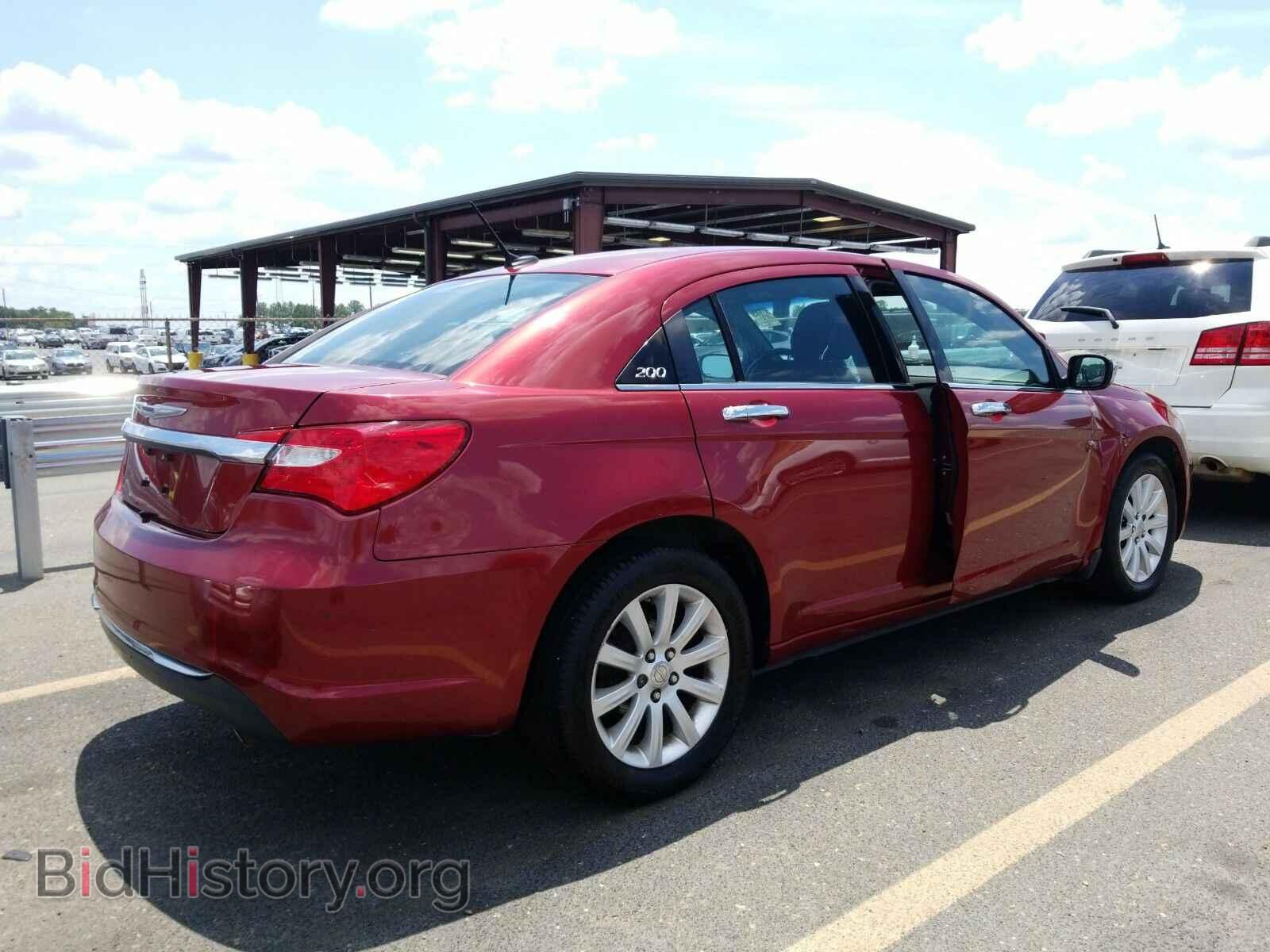 2014 Chrysler 200 - VIN: 1C3CCBCG8EN199046 - Фото 2