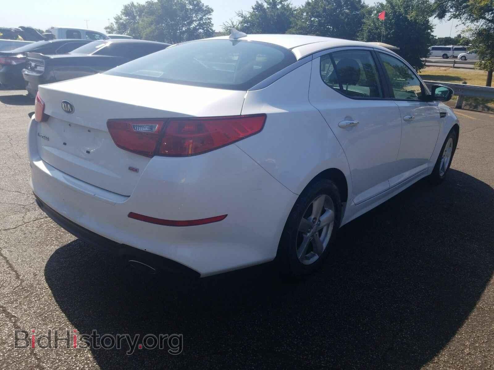 2015 Kia Optima - VIN: KNAGM4A76F5644522 - Photo 2