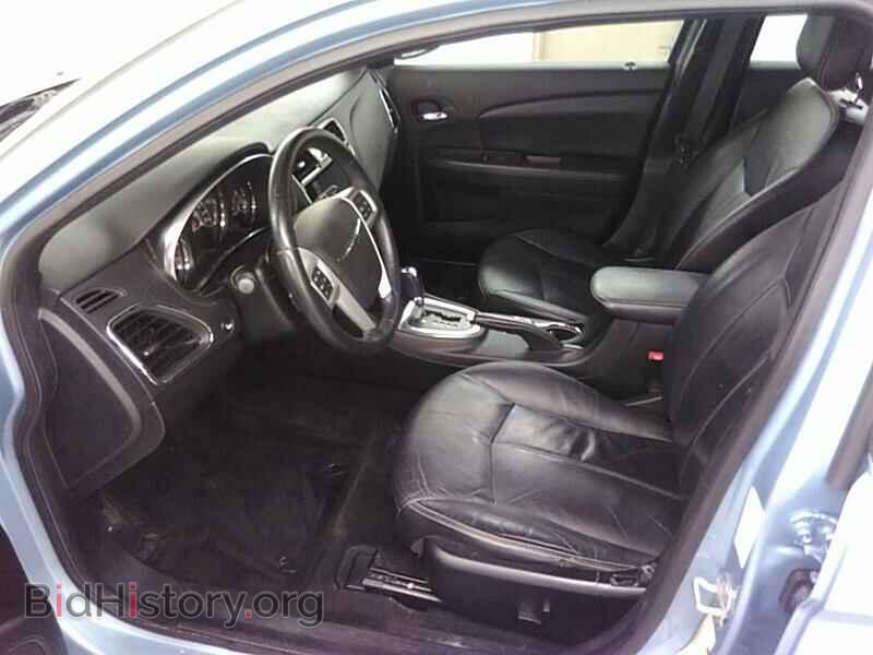 2012 Chrysler 200 - VIN: 1C3CCBCB8CN278928 - Фото 3