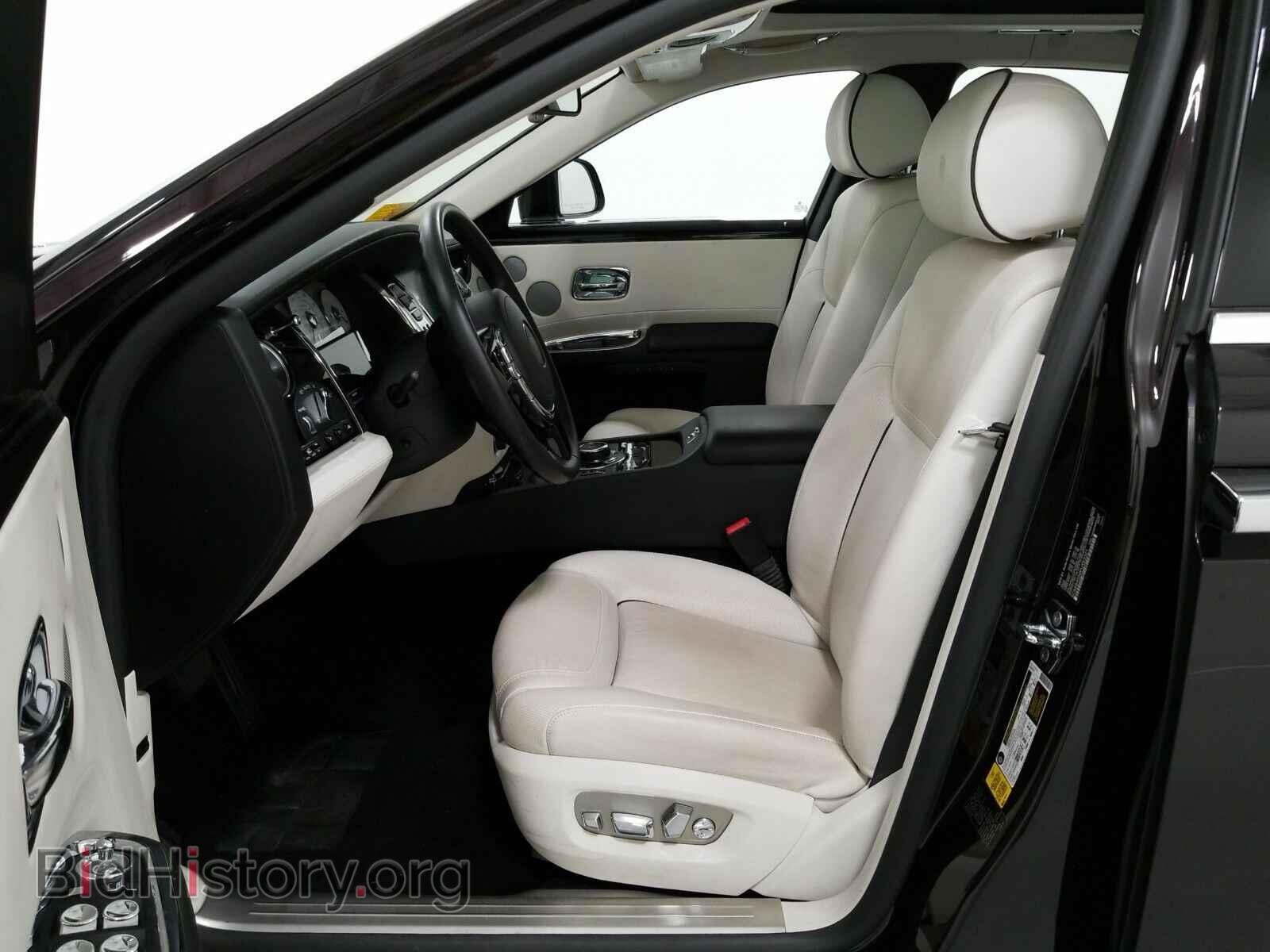 2015 Rolls-Royce Ghost - VIN: SCA664S50FUX53321 - Фото 7