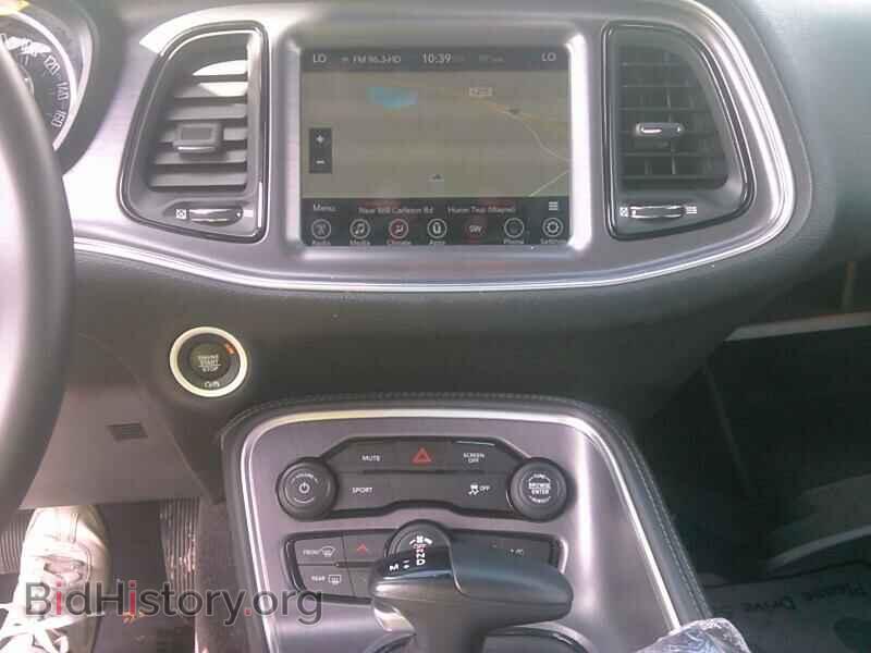 2017 Dodge Challenger - VIN: 2C3CDZBT9HH656013 - Фото 4
