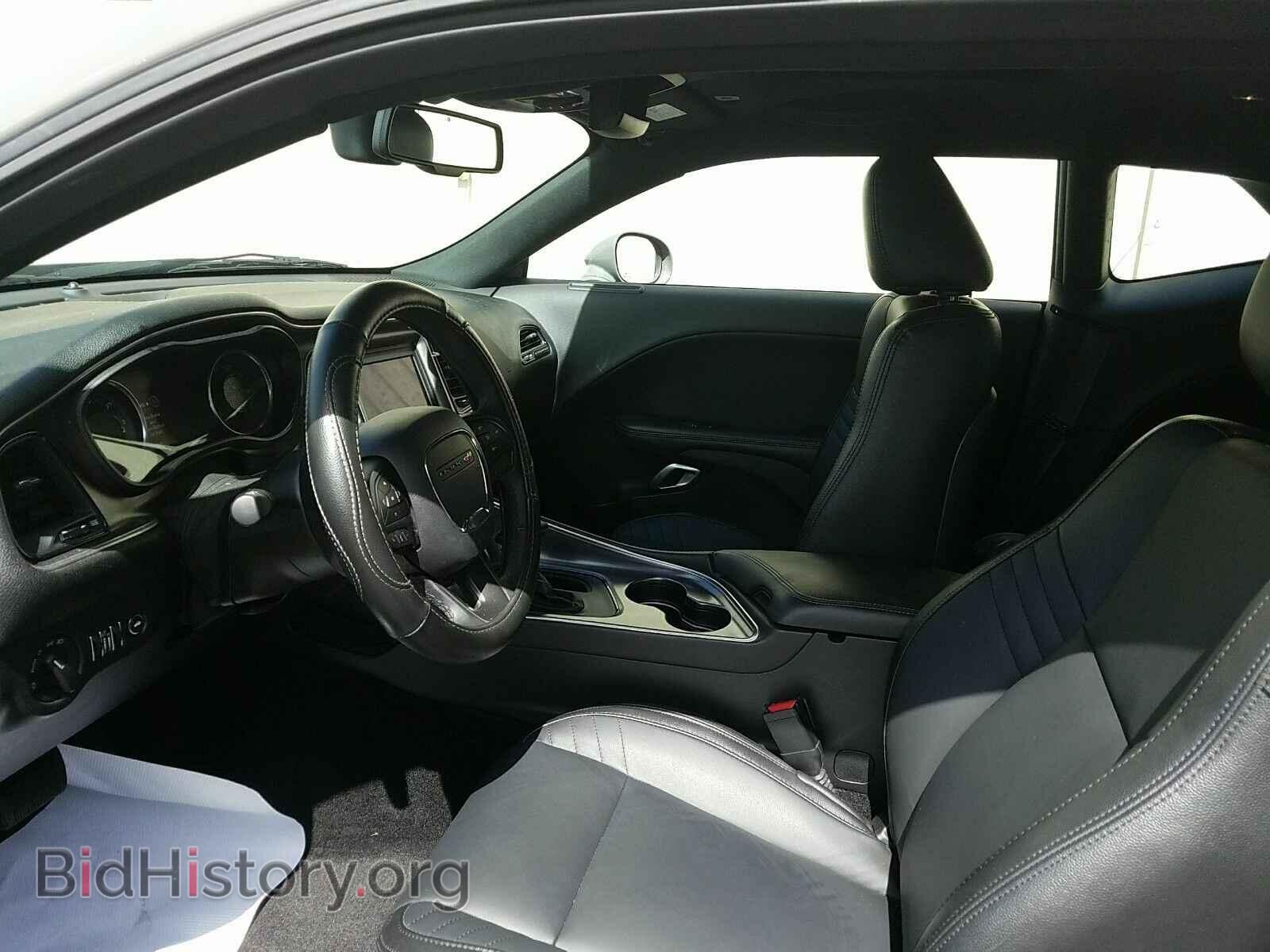 2018 Dodge Challenger - VIN: 2C3CDZAG3JH121740 - Фото 3