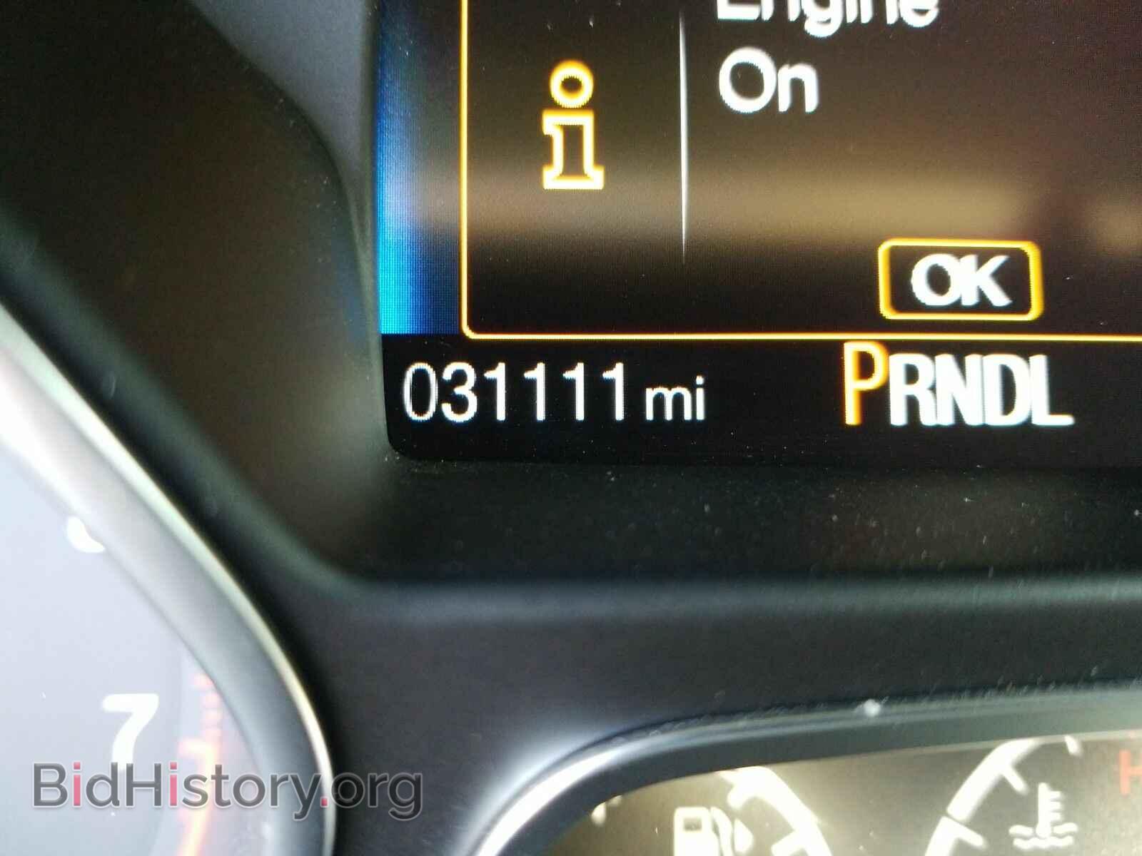 2016 Ford Focus - VIN: 1FADP3F22GL274905 - Photo 5
