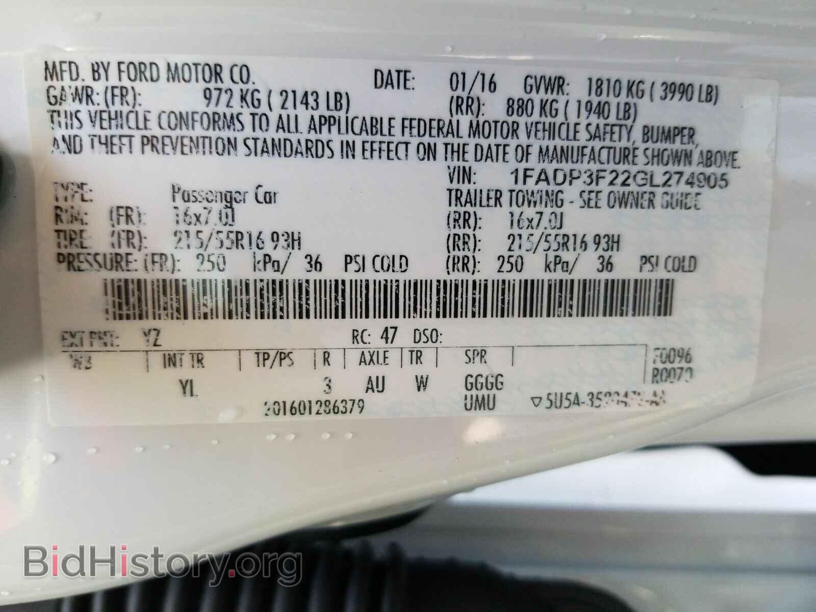 2016 Ford Focus - VIN: 1FADP3F22GL274905 - Photo 6