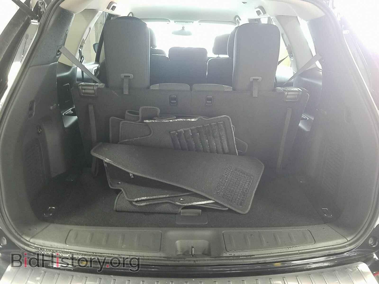 2017 Nissan Pathfinder - VIN: 5N1DR2MM8HC610573 - Photo 7