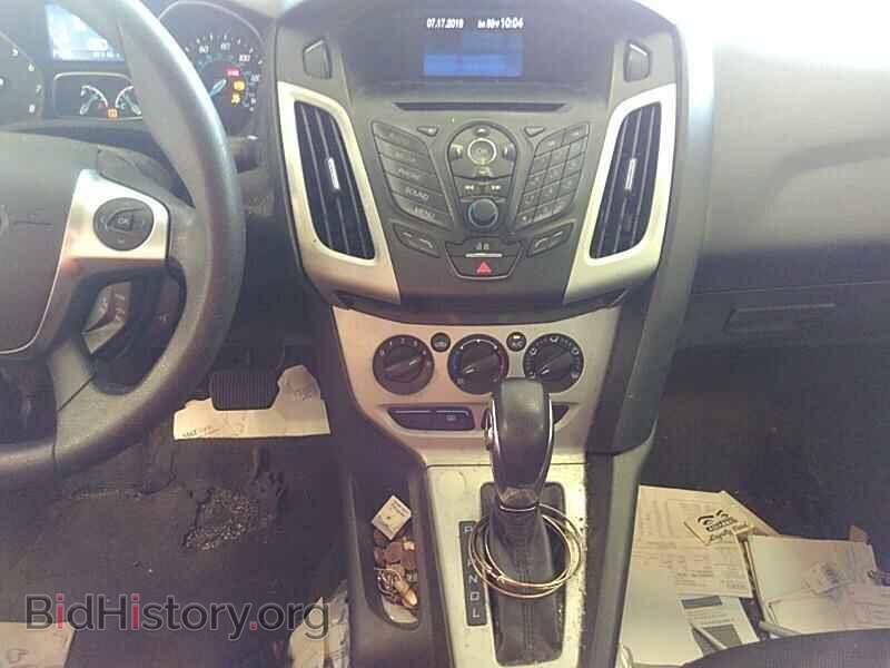 2013 Ford Focus - VIN: 1FADP3F23DL326697 - Photo 4