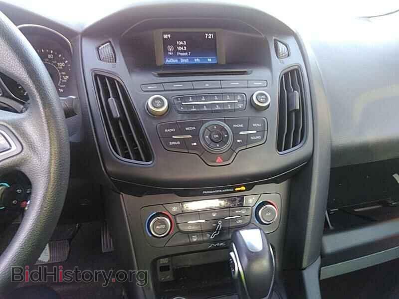 2016 Ford Focus - VIN: 1FADP3FE2GL227013 - Фото 4