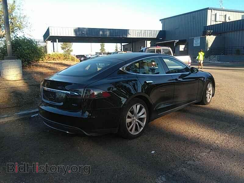2015 Tesla Model S - VIN: 5YJSA1S22FF083130 - Фото 2