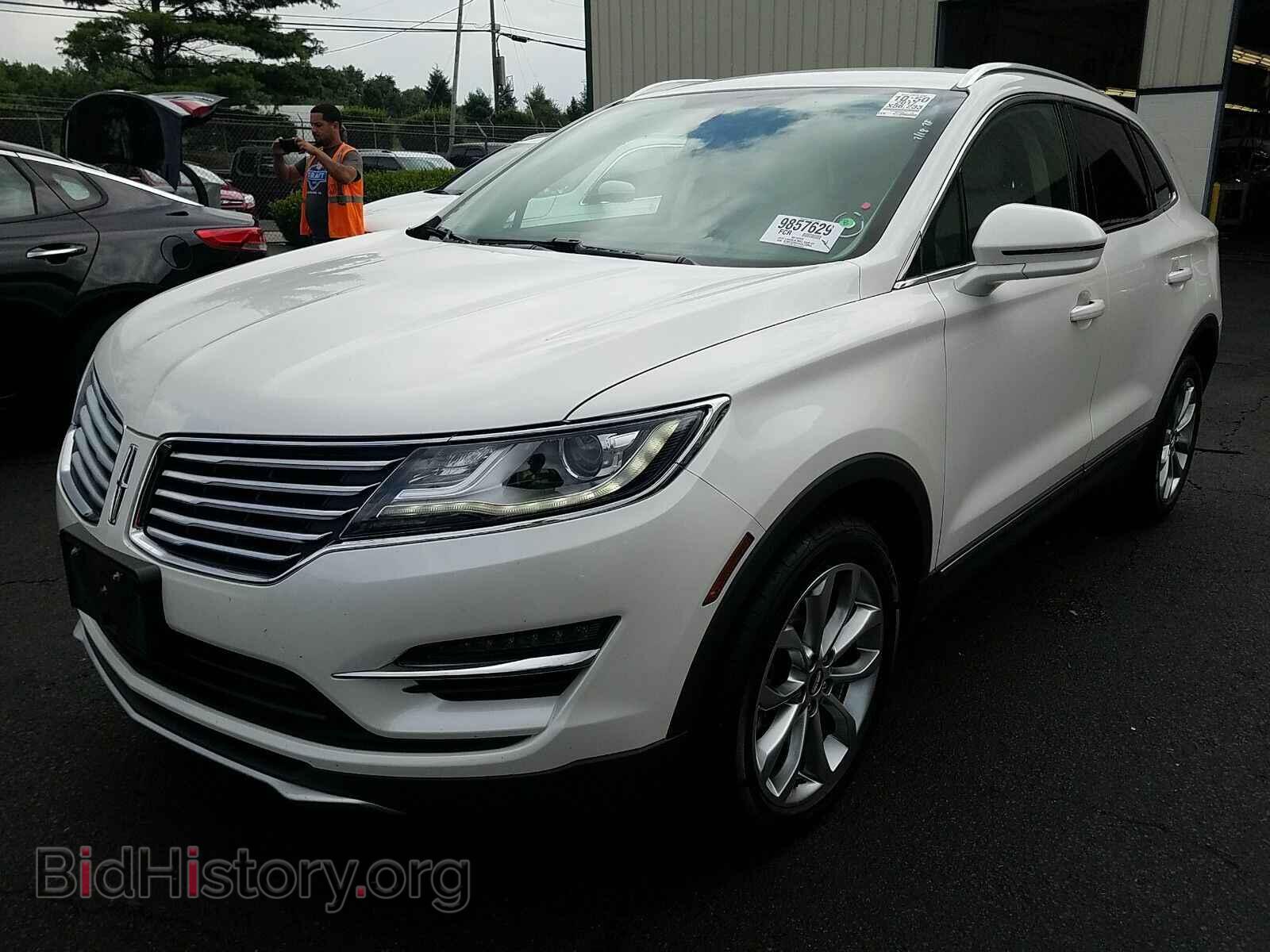 Фотография 5LMCJ2D91HUL23954 - Lincoln MKC 2017
