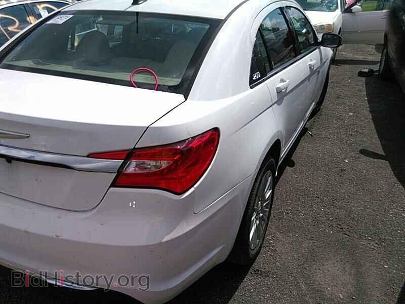 2011 Chrysler 200 - VIN: 1C3BC4FG7BN547403 - Фото 2