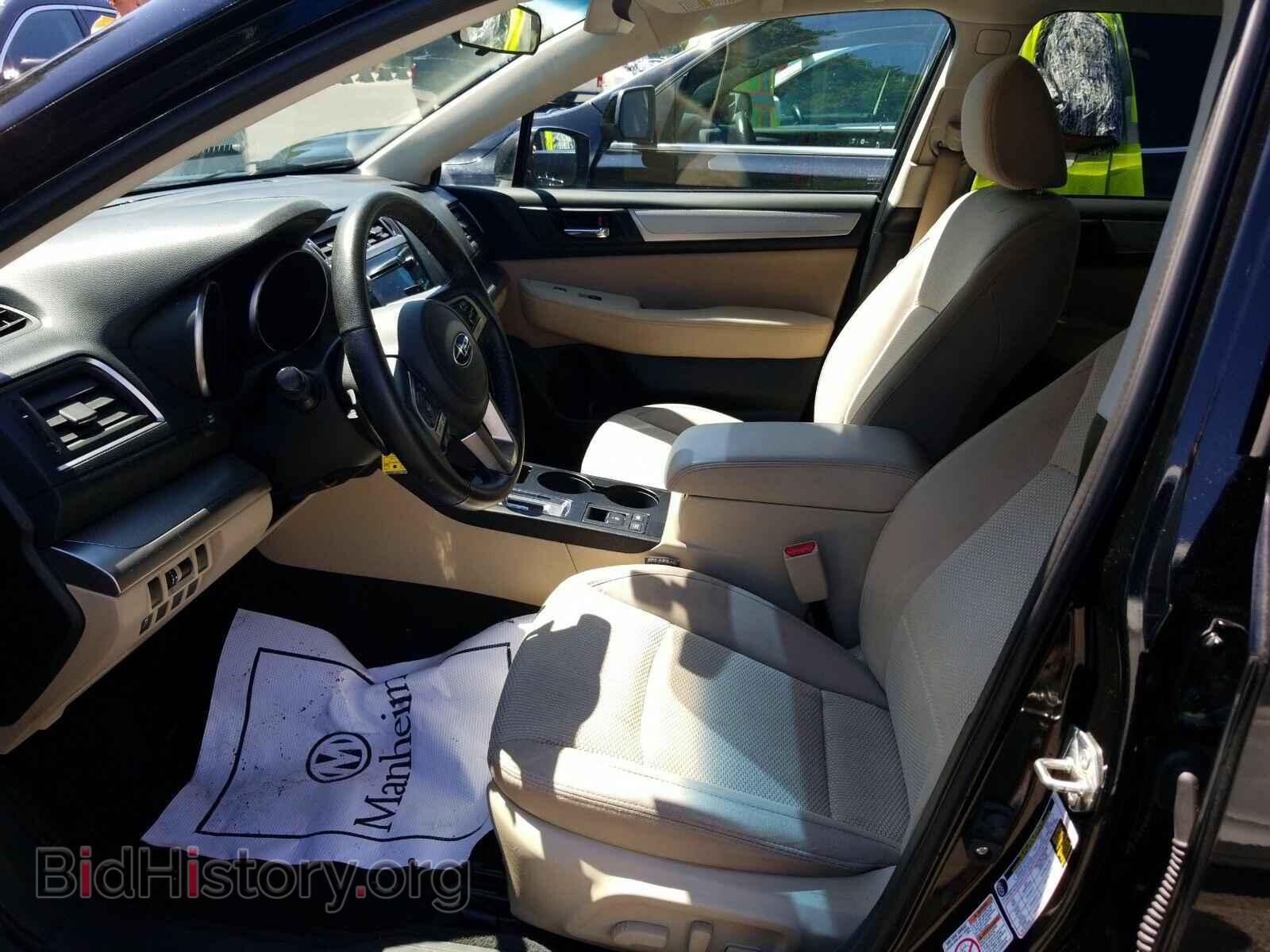 2017 Subaru Outback - VIN: 4S4BSACC8H3301829 - Фото 3