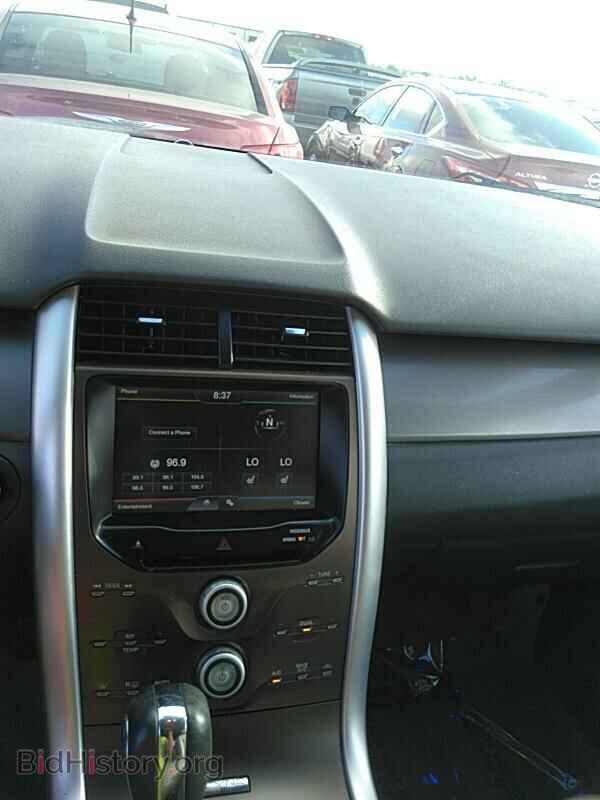 2011 Ford Edge - VIN: 2FMDK3JC7BBB21322 - Photo 4