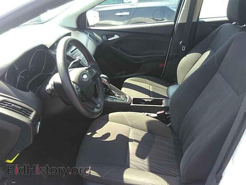 2015 Ford Focus - VIN: 1FADP3K22FL249930 - Фото 3