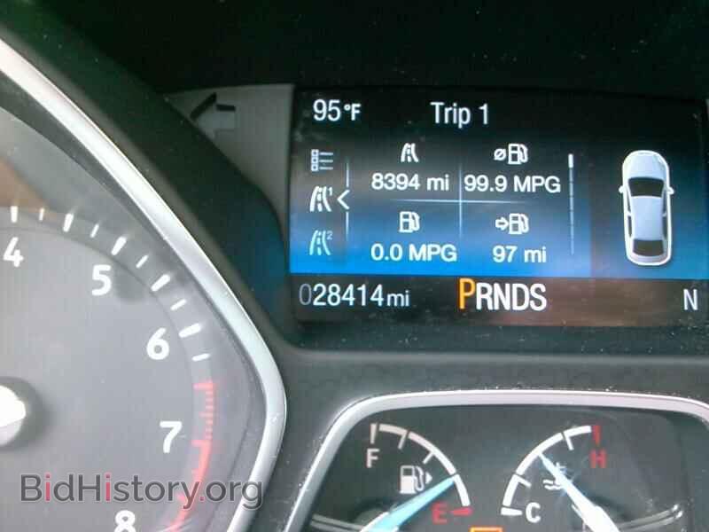 2016 Ford Focus - VIN: 1FADP3FE0GL211571 - Photo 5
