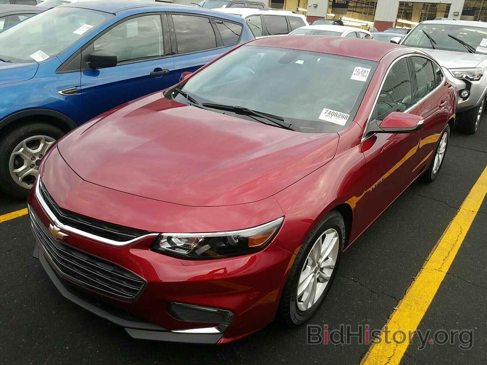 Photo 1G1ZD5ST0JF150942 - Chevrolet Malibu 2018