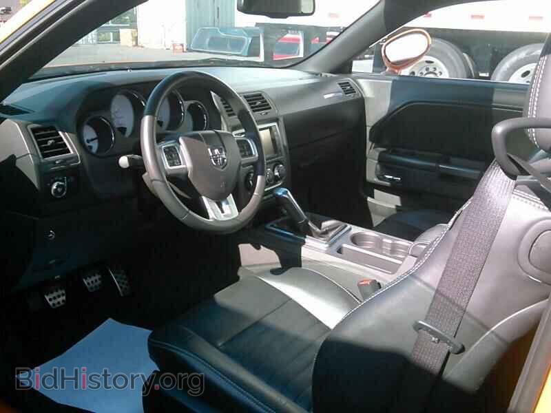 2012 Dodge Challenger - VIN: 2C3CDYBT5CH128133 - Фото 3