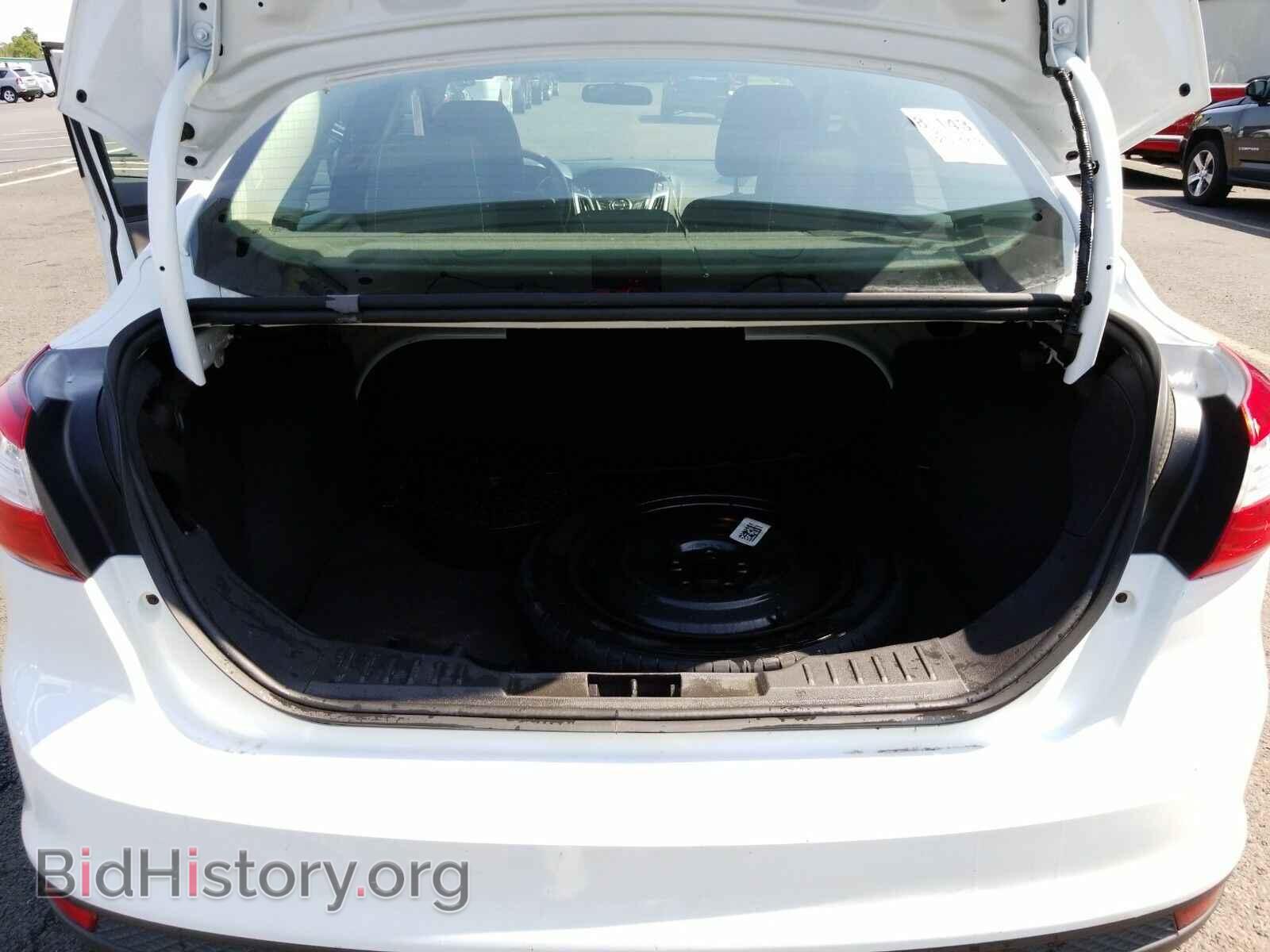 2013 Ford Focus - VIN: 1FADP3F28DL320880 - Фото 7