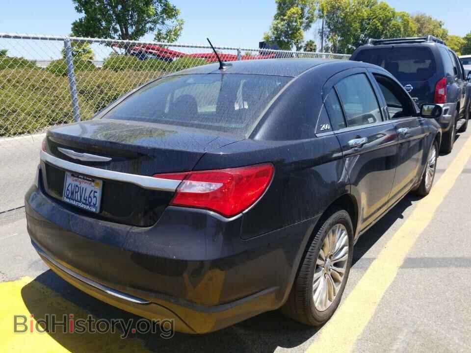 2012 Chrysler 200 - VIN: 1C3CCBCG3CN107595 - Фото 2