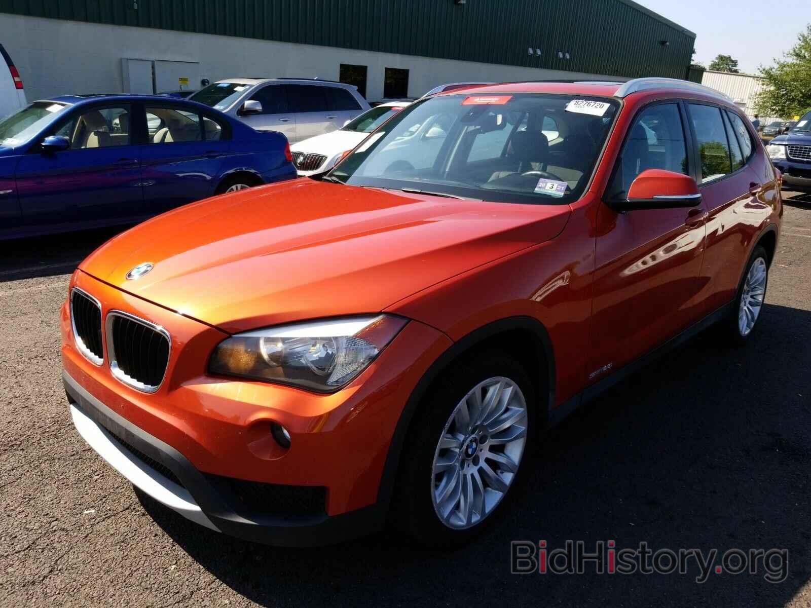 Фотография WBAVM1C52EVW51385 - BMW X1 2014