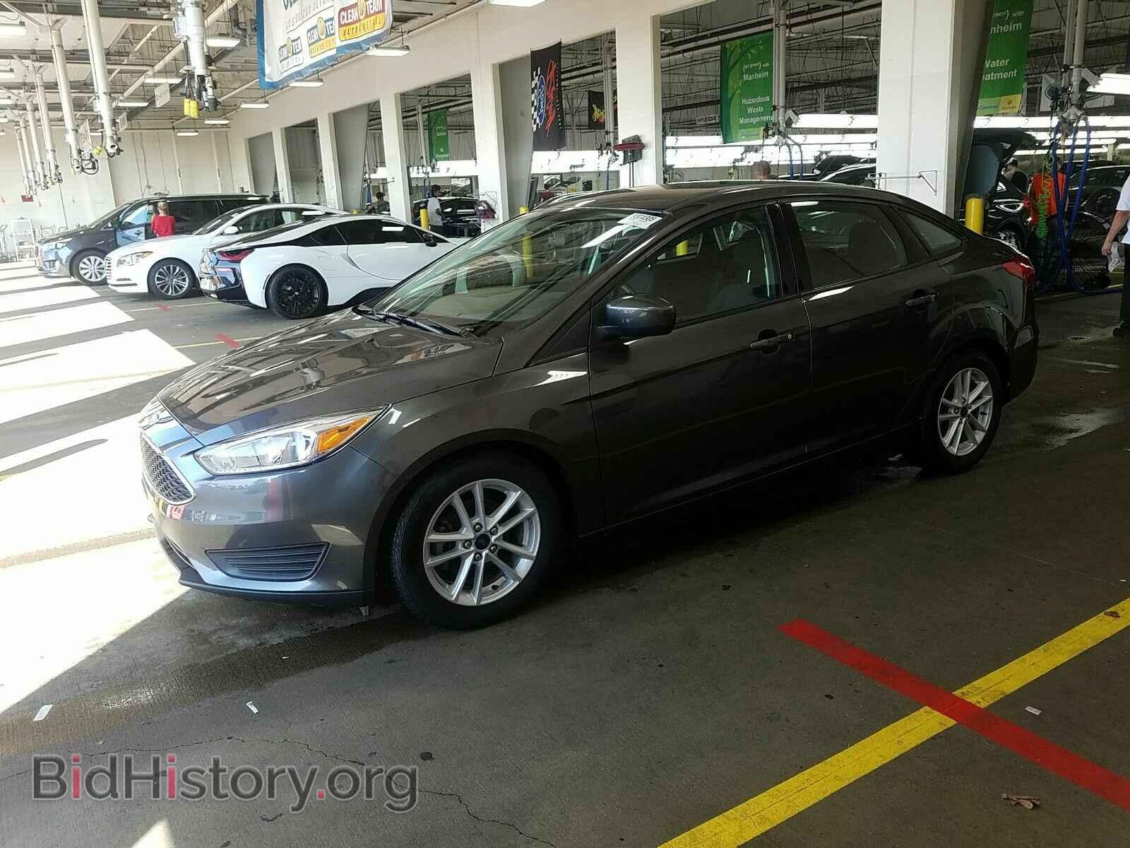 Фотография 1FADP3FE4JL209958 - Ford Focus 2018