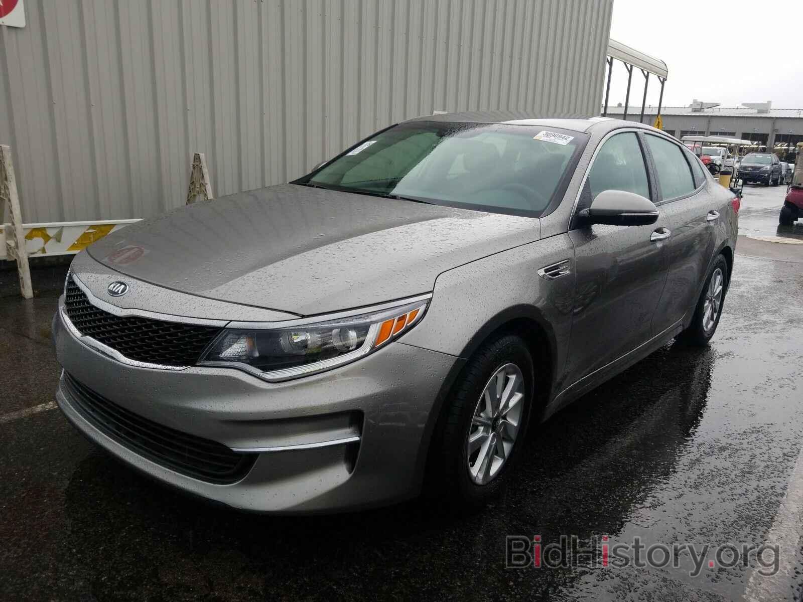 Photo 5XXGT4L38JG235748 - Kia Optima 2018