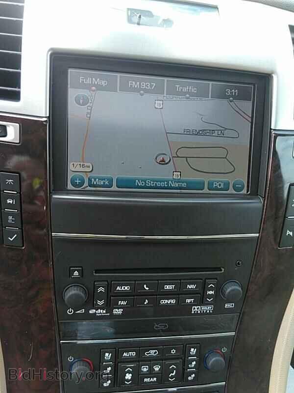 2011 Cadillac Escalade - VIN: 1GYS4CEF7BR154418 - Фото 4