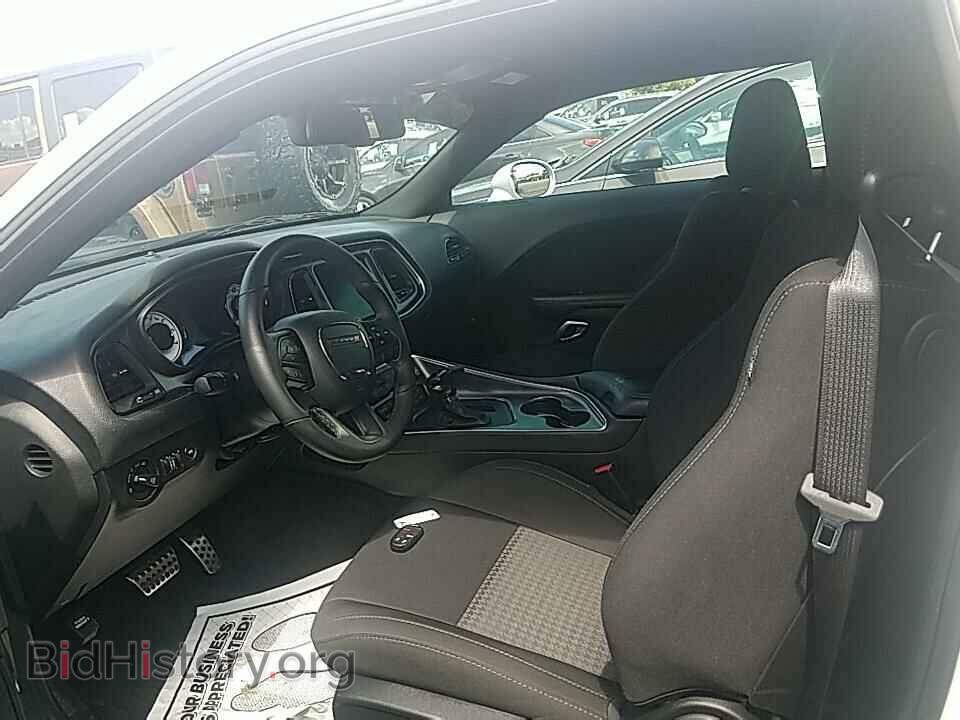 2018 Dodge Challenger - VIN: 2C3CDZFJ5JH305520 - Фото 3